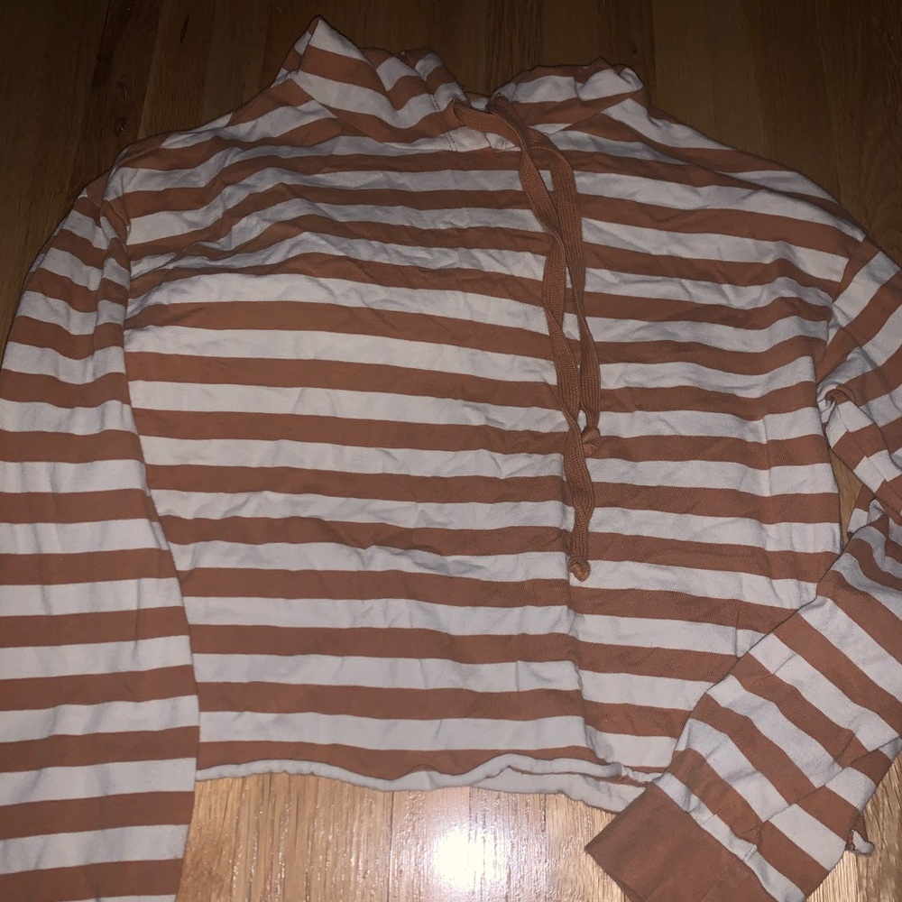 FOREVER 21 STRIPED CROPPED HOODIE